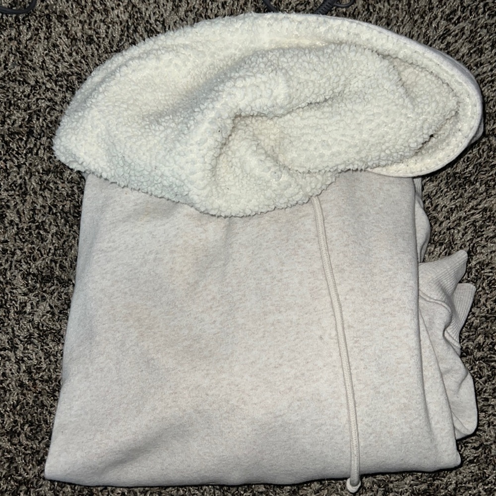 Women’s hoodie